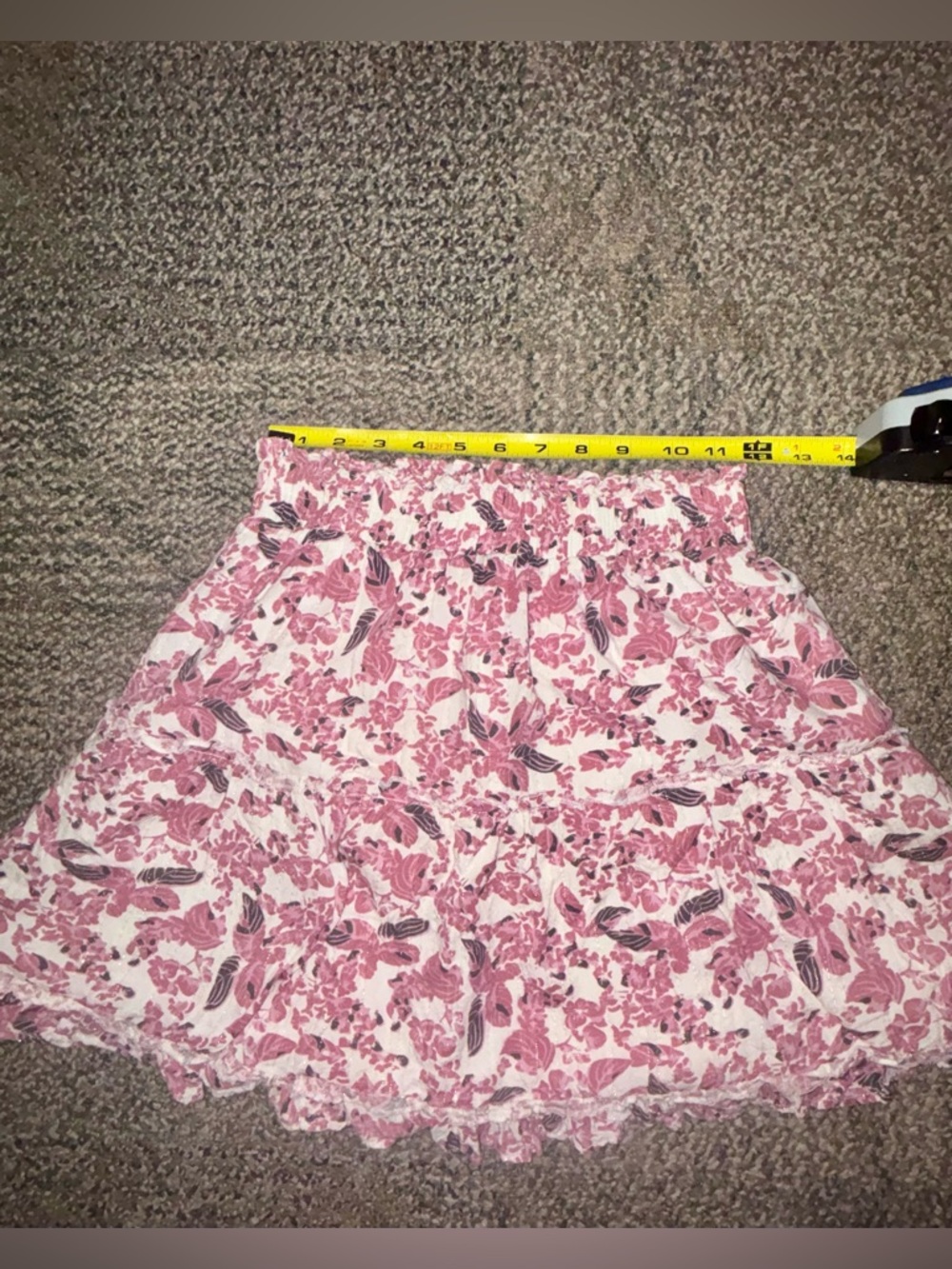 Bishop + Young Ruffled Pink Floral Skirt Small Anthropologie. EUC. - Picture 3 of 6
